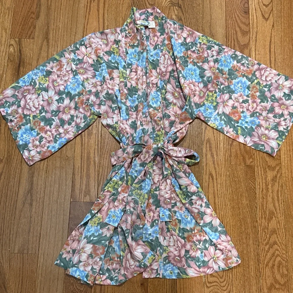 Vintage Victoria’s Secret Floral Robe - Picture 1 of 4